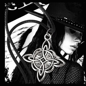 5 $8 Items For $25💫Lower Shipping Now! Winnfritt’s Handmade Jewelry💫